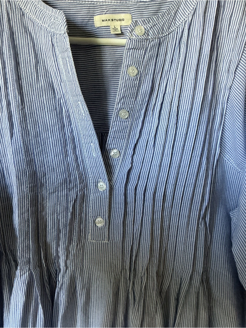 Max Studio Blue Pinstripe Pintuck Peasant Blouse